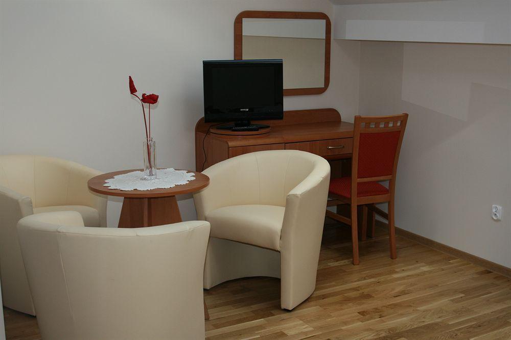קרקוב Apartamenty Kajzer מראה חיצוני תמונה