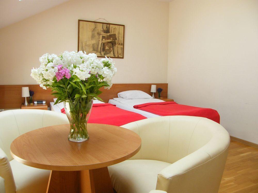קרקוב Apartamenty Kajzer מראה חיצוני תמונה
