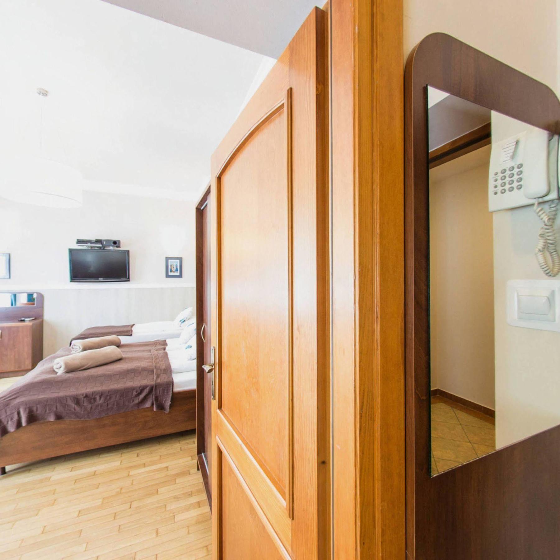 קרקוב Apartamenty Kajzer מראה חיצוני תמונה