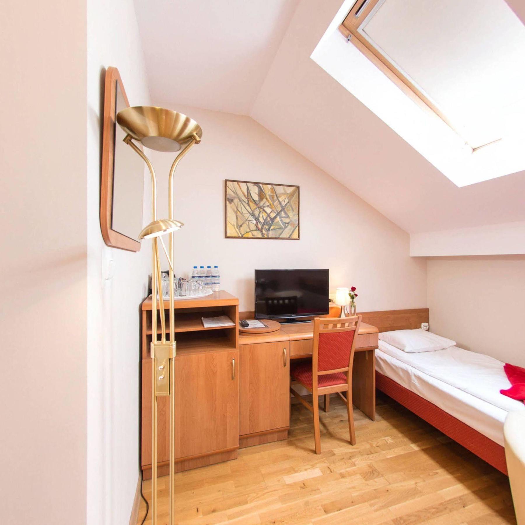 קרקוב Apartamenty Kajzer מראה חיצוני תמונה